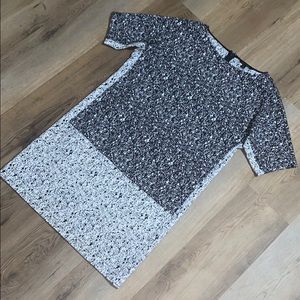 Banana Republic Black and White Shift Dress